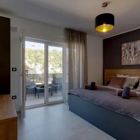 Apartments Iva & Nika Fazana Exterior photo